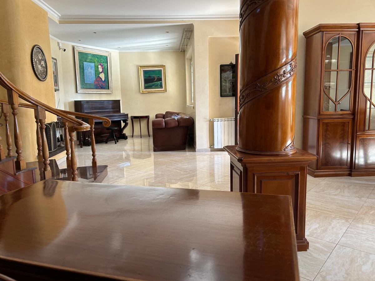 Villa Visconti - Anagnina By Ghor Rzym Zewnętrze zdjęcie